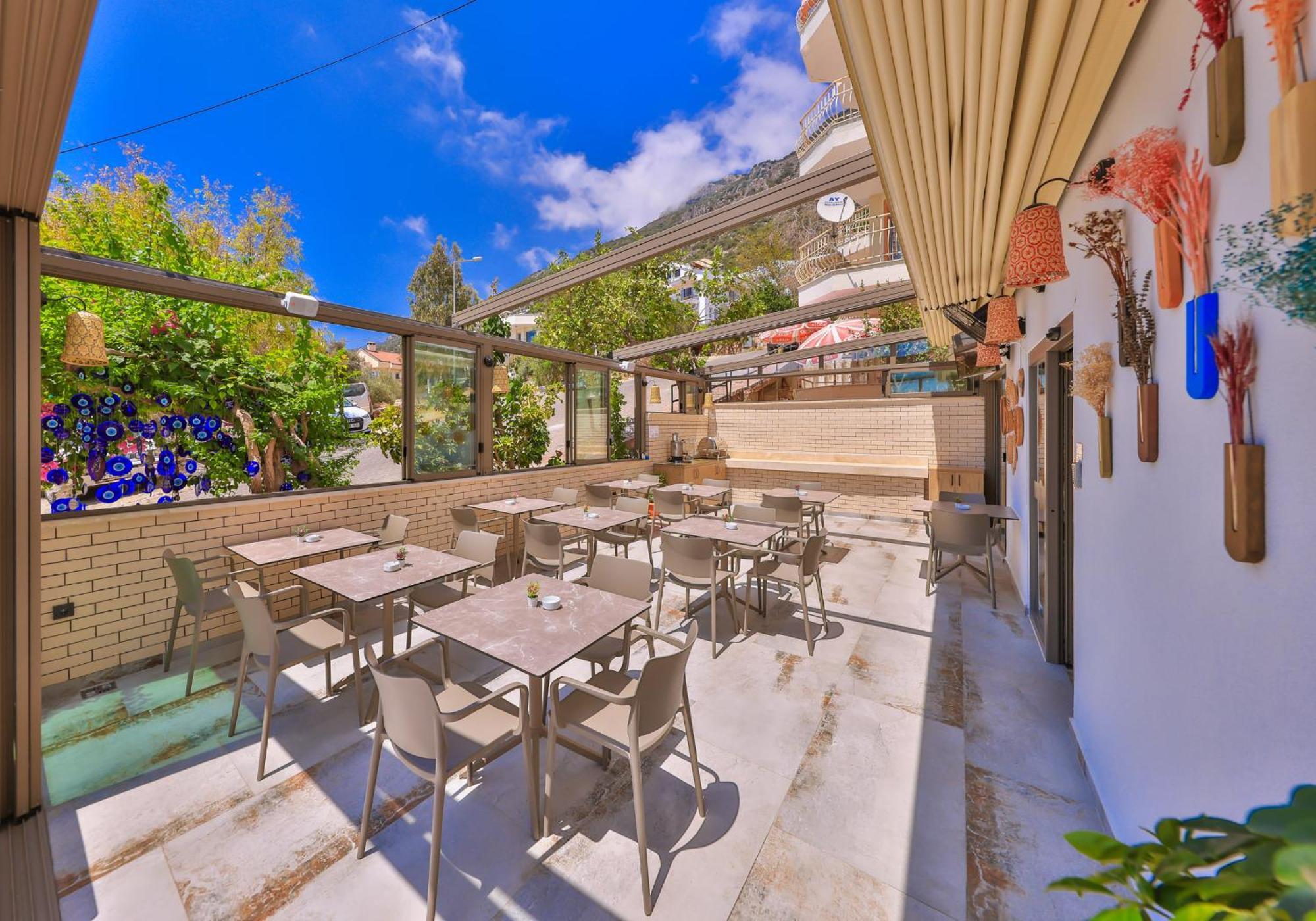 Aphrodite Hotel คาช ภายนอก รูปภาพ